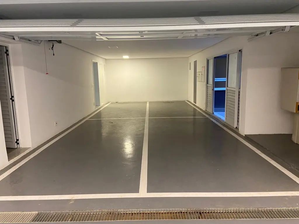 Garagem para quatro carros